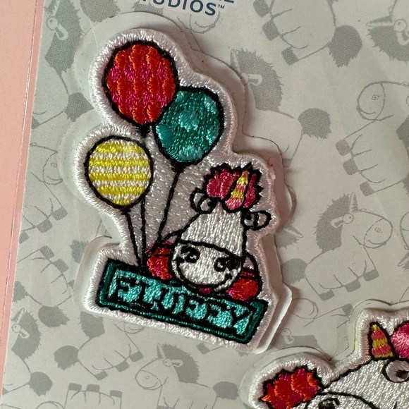 Despicable Me Minions Fluffy Unicorn Patches set of 3 NWT - Picture 4 of 5